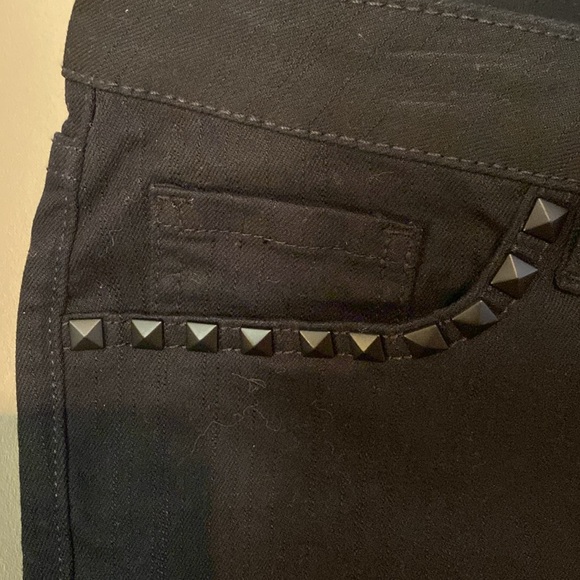 Jeans - Picture 9 of 11